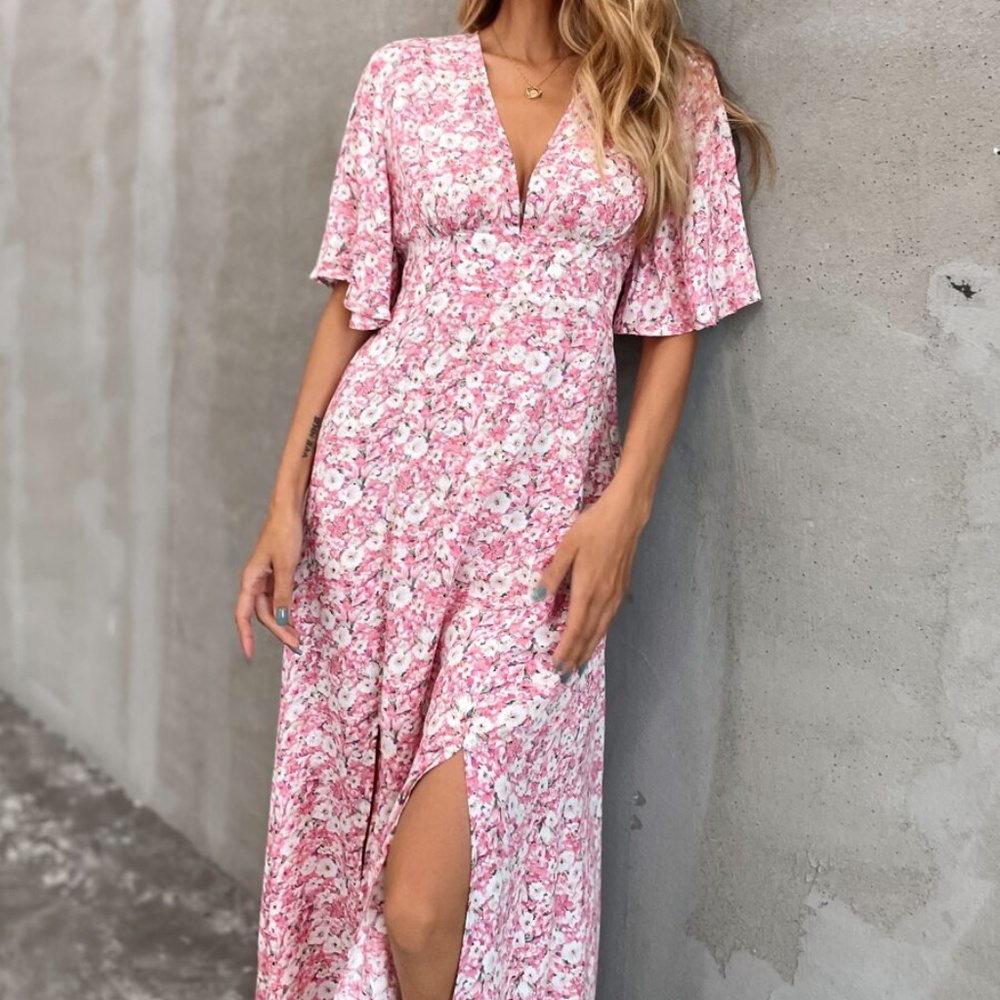Boho Pink Butterfly Sleeve V neck Floral Dress - Picture 4 of 10